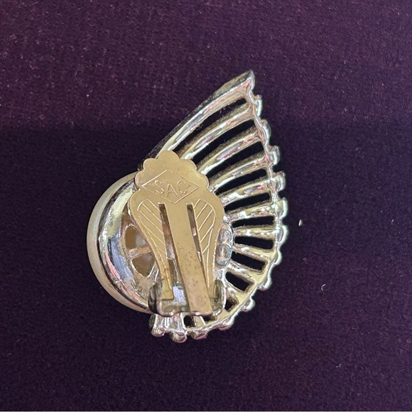 5 Pieces Of Vintage Earrings, All Signed - Picture 4 of 16